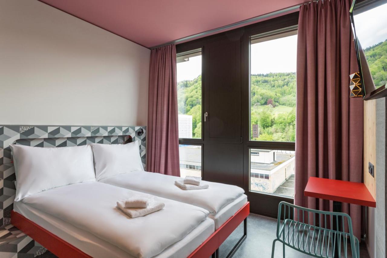 Meininger Hotel Zuerich Greencity ภายนอก รูปภาพ