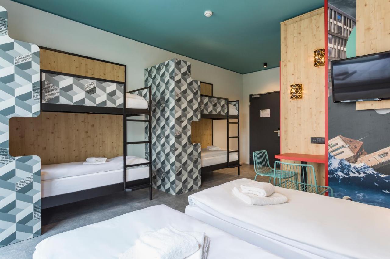 Meininger Hotel Zuerich Greencity ภายนอก รูปภาพ