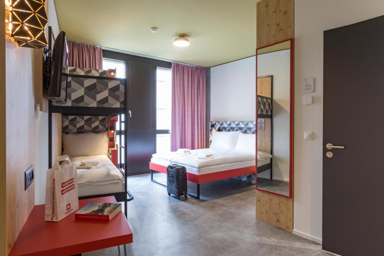 Meininger Hotel Zuerich Greencity ภายนอก รูปภาพ