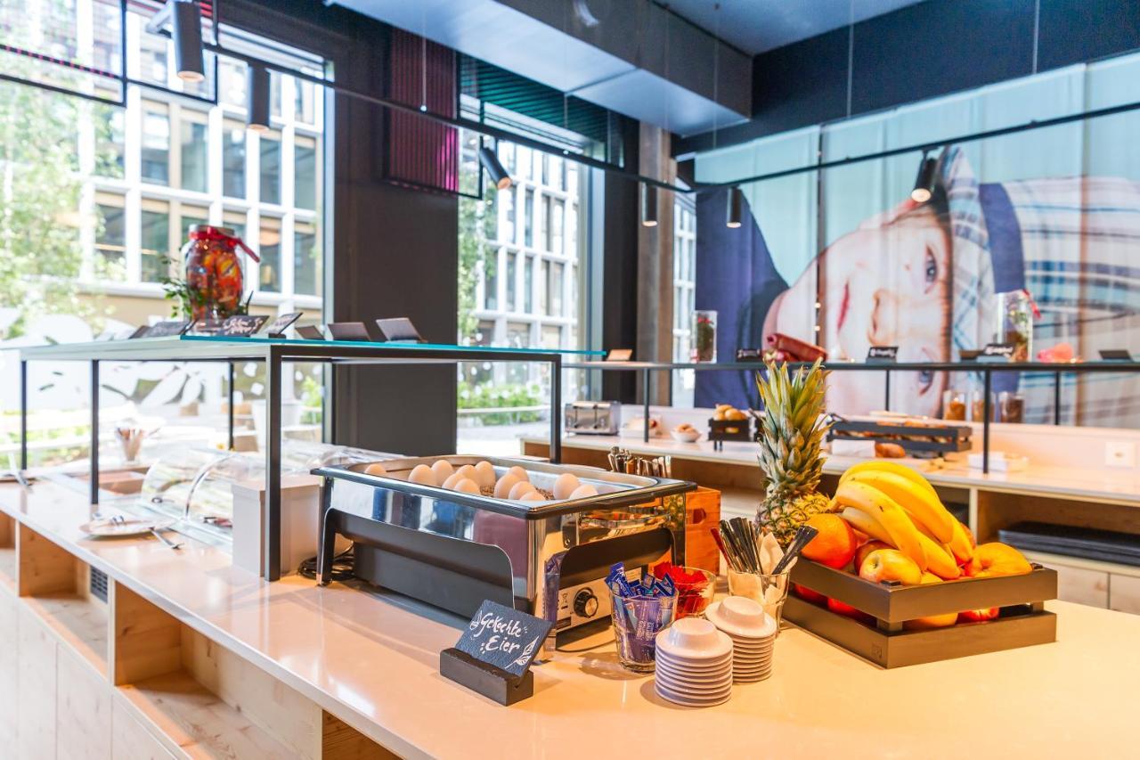 Meininger Hotel Zuerich Greencity ภายนอก รูปภาพ