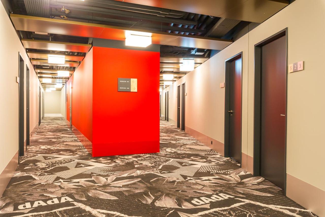 Meininger Hotel Zuerich Greencity ภายนอก รูปภาพ